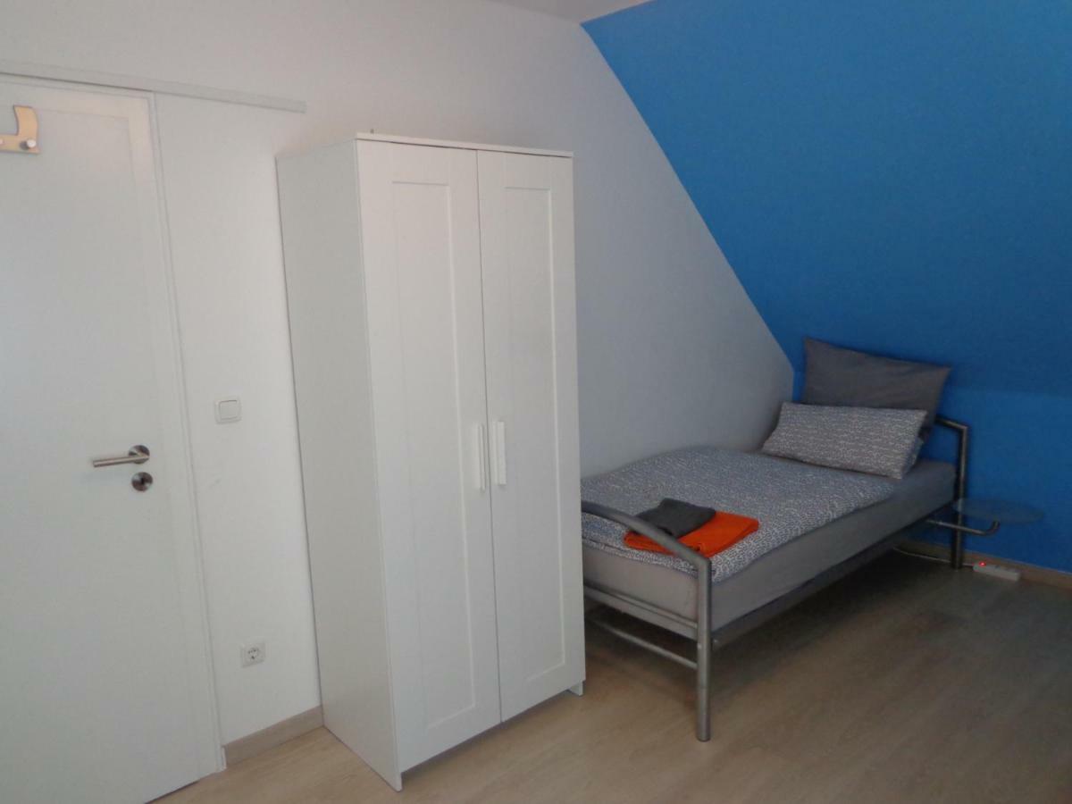 Naehe Messe Laatzen-gleidingen - Agency Homestay *